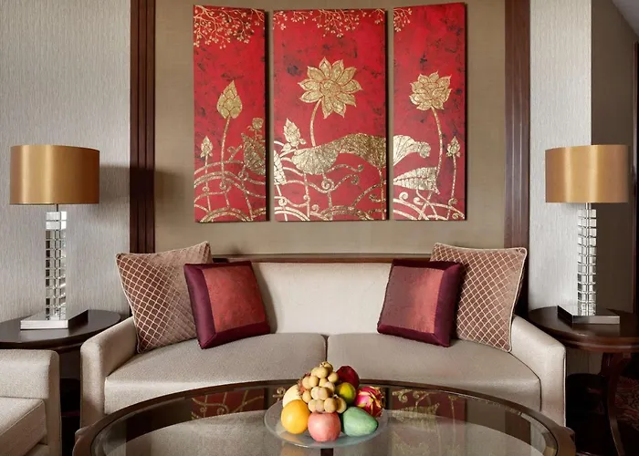 Shangri-la Hotel