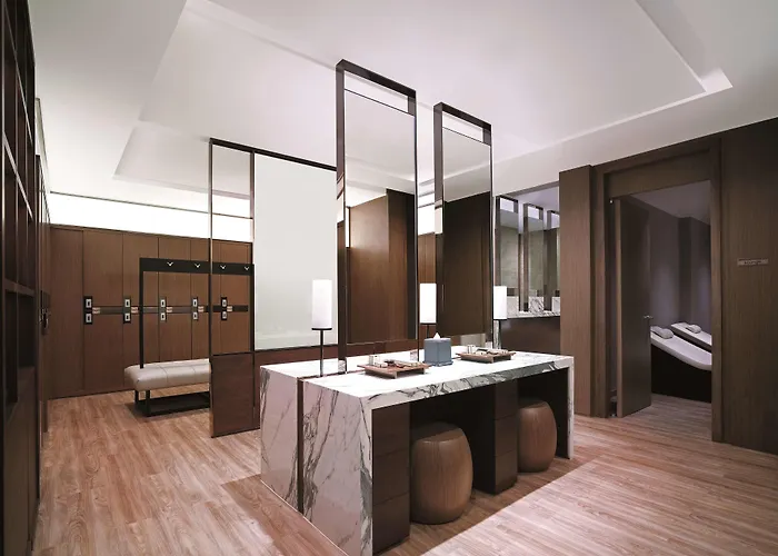 Hotel Shangri-la 5*